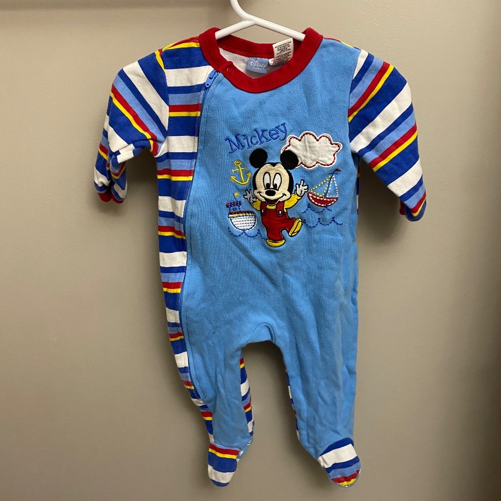Retro Mickey Sleeper 🖤3 for 10🖤